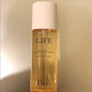 Dior HydraLife oil to milk cleanser